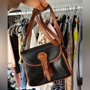 Dooney & Bourne leather crossbody bag purse vintage